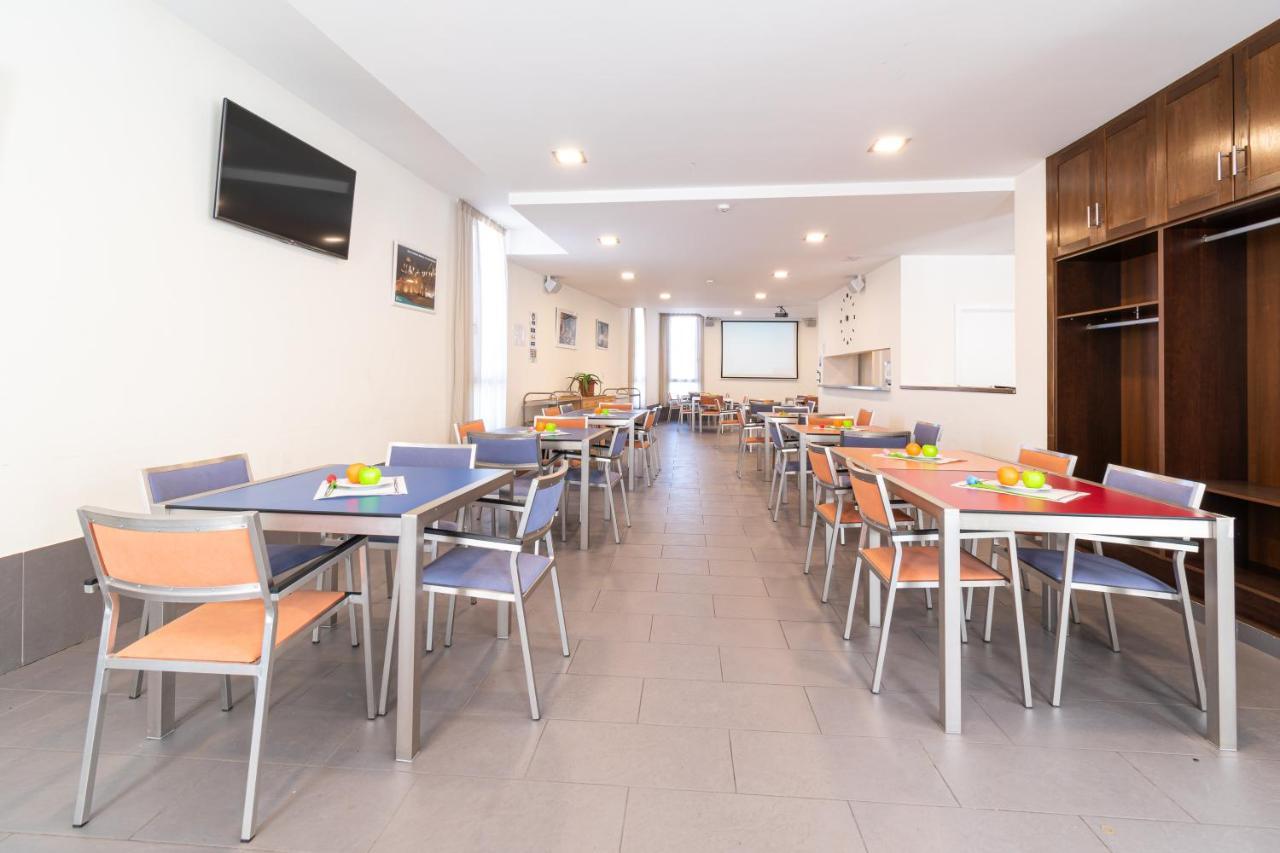 Albergue "El Rio" سيلا المظهر الخارجي الصورة