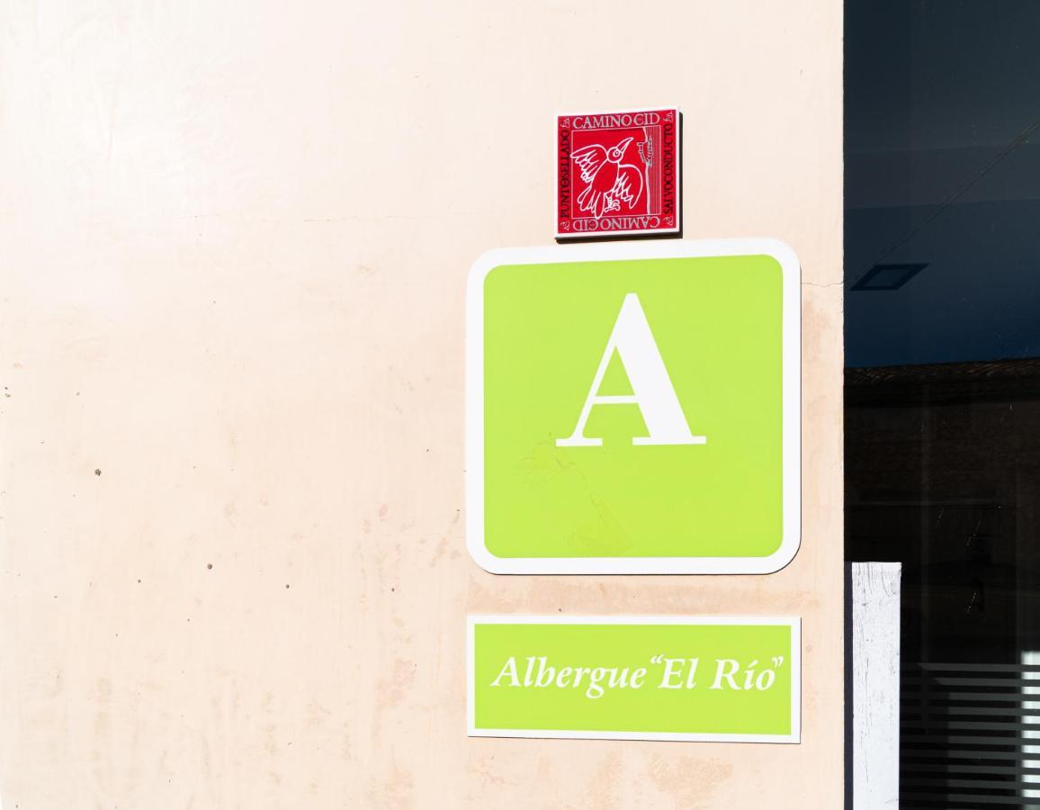 Albergue "El Rio" سيلا المظهر الخارجي الصورة