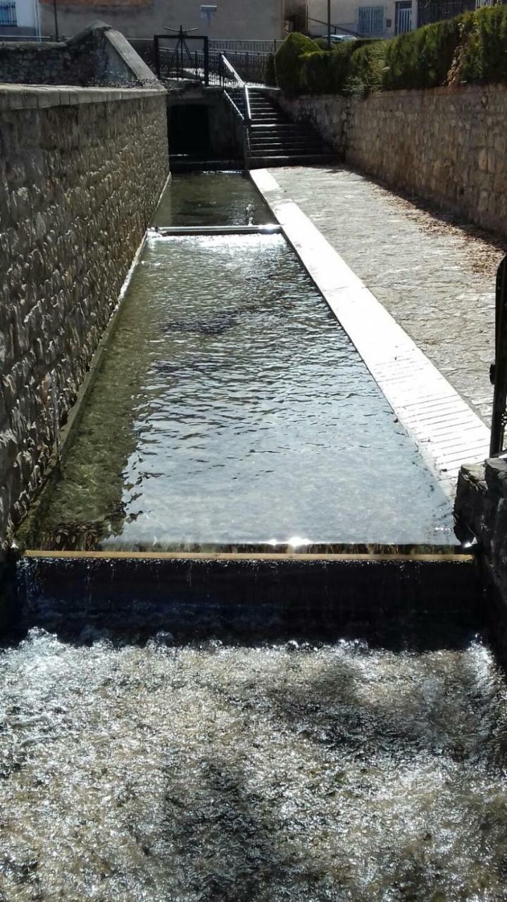 Albergue "El Rio" سيلا المظهر الخارجي الصورة